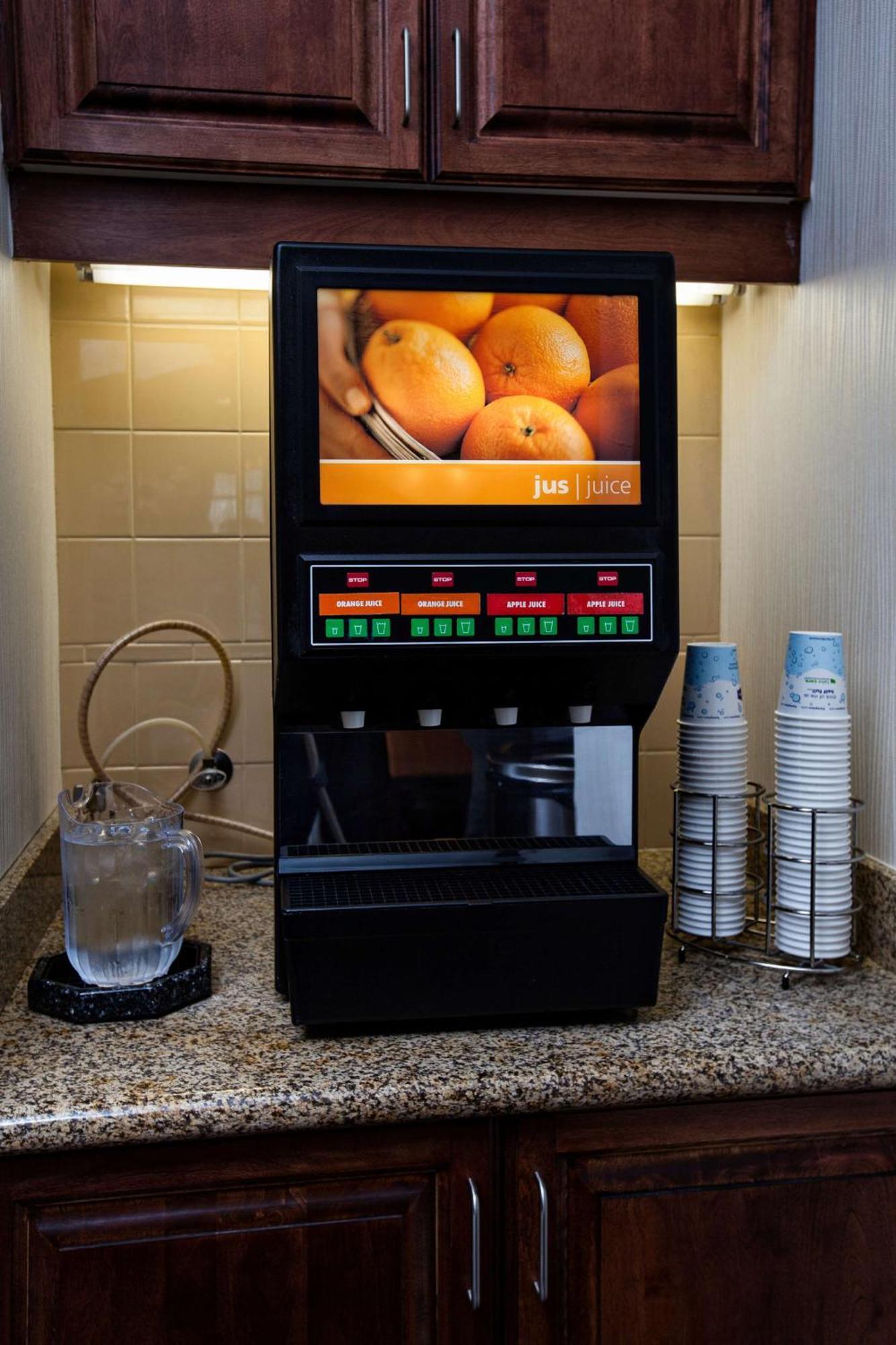 Hampton Inn By Hilton Napanee Greater Napanee Extérieur photo